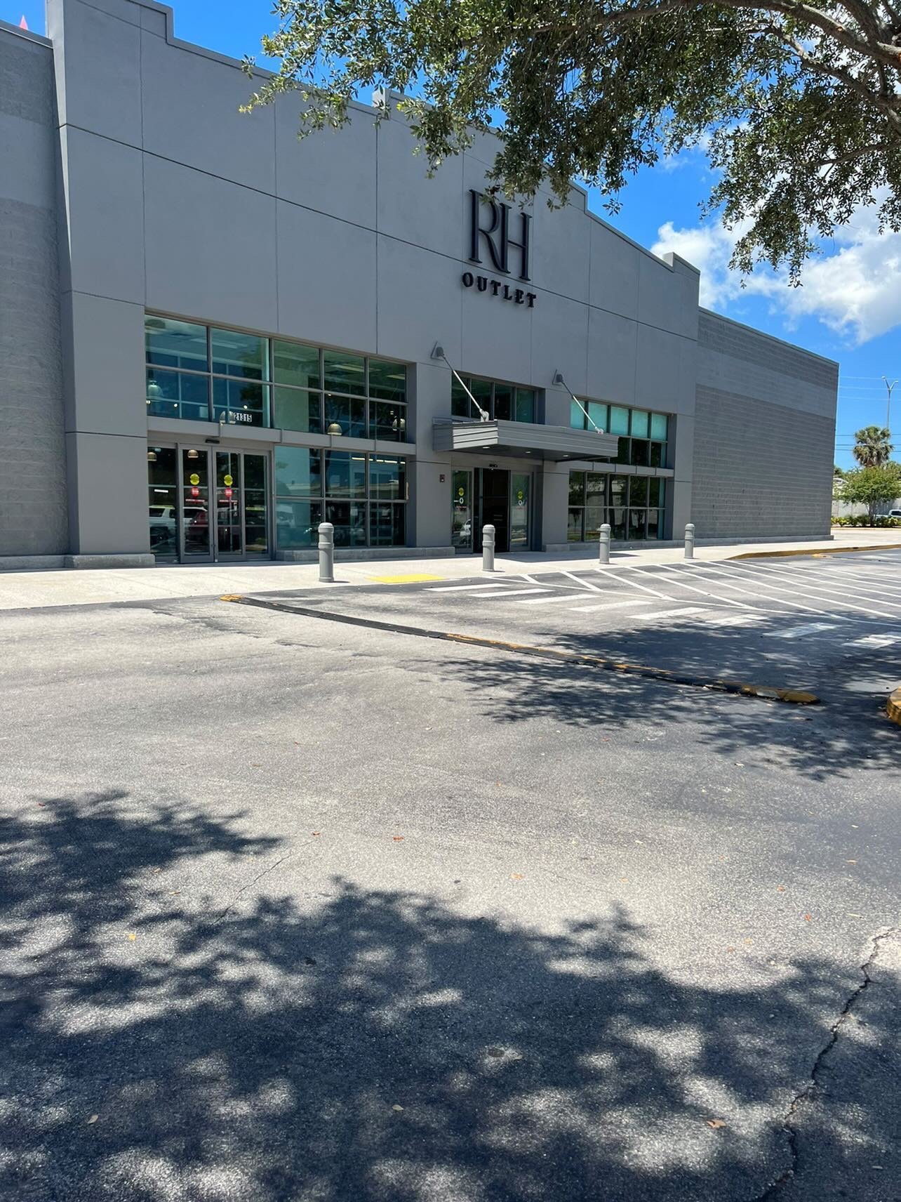 Restoration Hardware Outlet Clearwater, FL That Outlet Girl