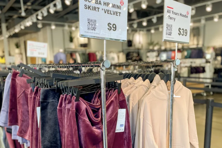 Lululemon outlet
